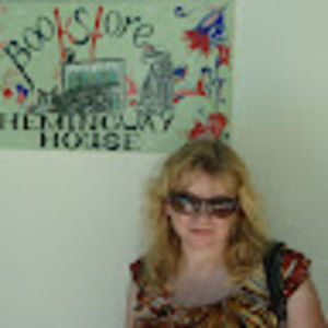 Meet your Posher, Petra